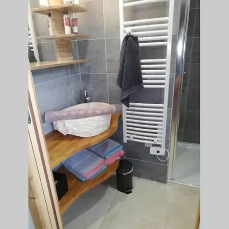à La Nuitée Apartamento Marnaz